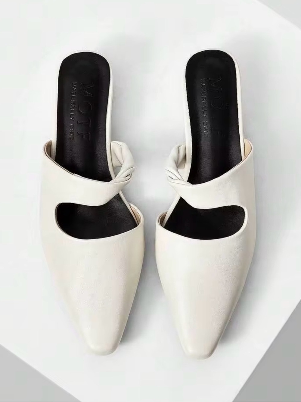 MOTF Women’s Ivory Solid Slip-On Pointed Toe Mule Flats US 7